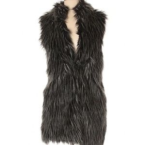 Adorable Adriana Papell fur jacket, size Small